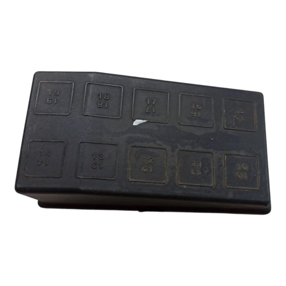 Tampa Caixa Fusivel Gm Vectra 1997 98 1999 2000 2003 2005