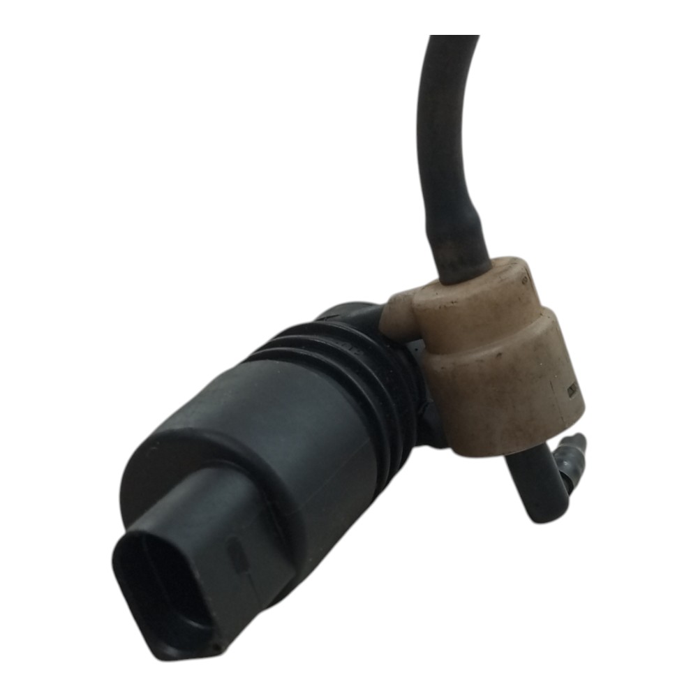 Bomba Esguicho Parabrisa Gm Tracker 2014 2015 2016 Usado 4