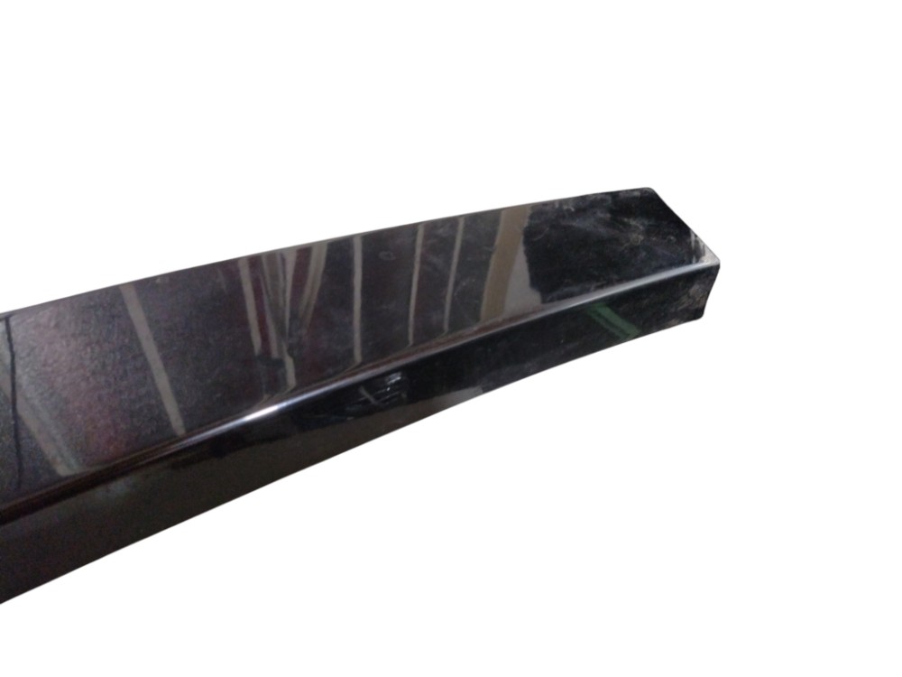 Moldura Externa Coluna Central Touareg 2005 2015 Direito 2