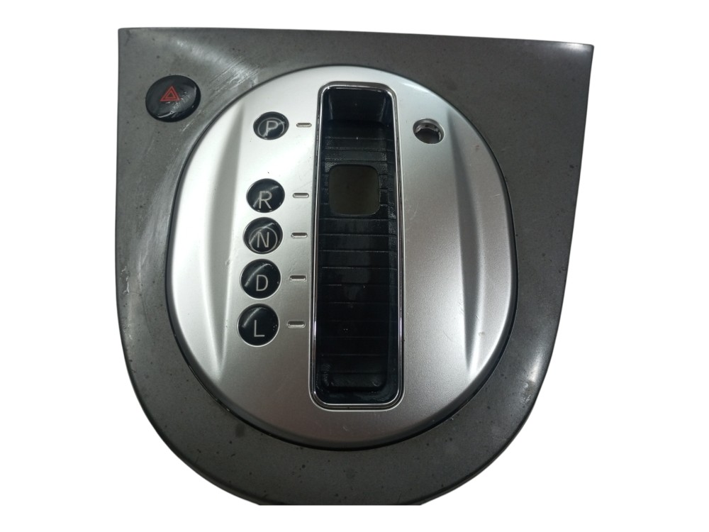 Moldura Alavanca Cambio Pisca Nissan Sentra 2007 2013 Usado 6