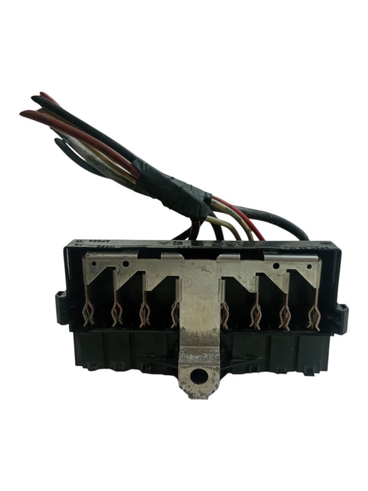 Caixa Fusivel Peugeot 206 Citroen C3 2006 2010 2012 4