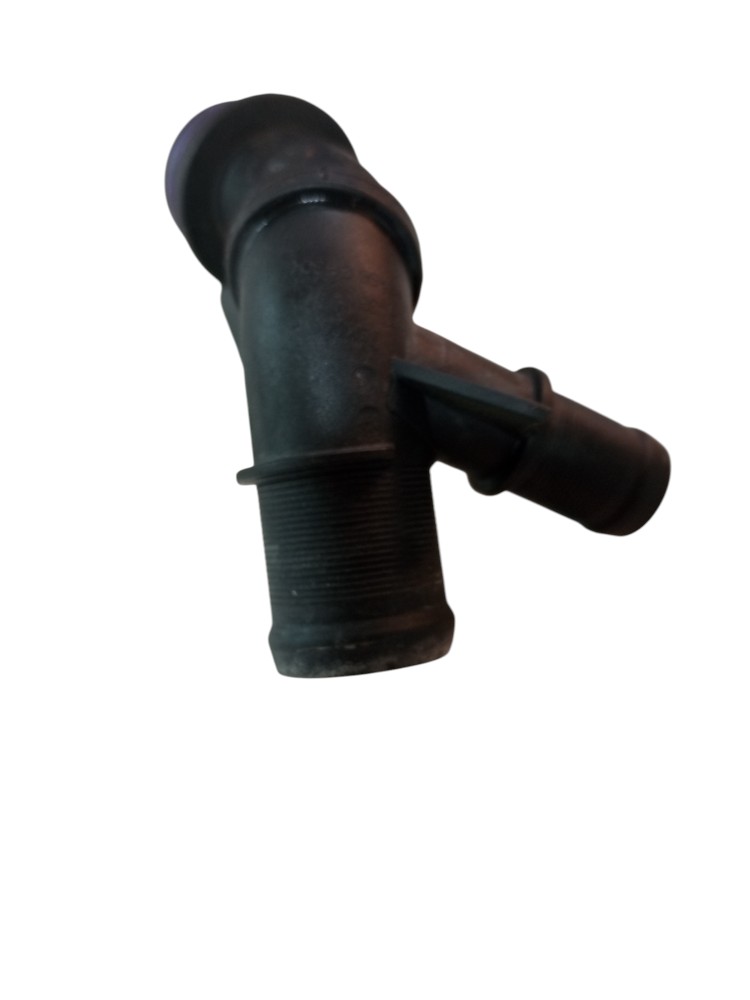 Duto Saida Bomba Agua Oroch1.3 Turbo  2023 2024 Usado 3