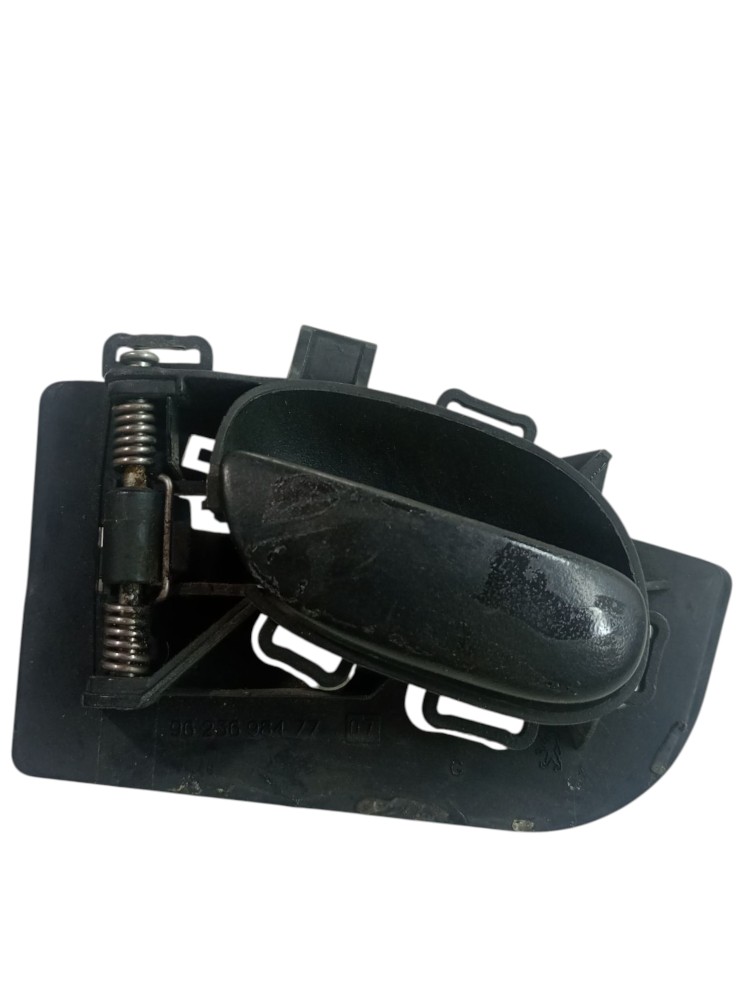 Macaneta Interna Peugeot 206 207 2004 2012 Dianteiro Esquerd Preto Dianteira 1