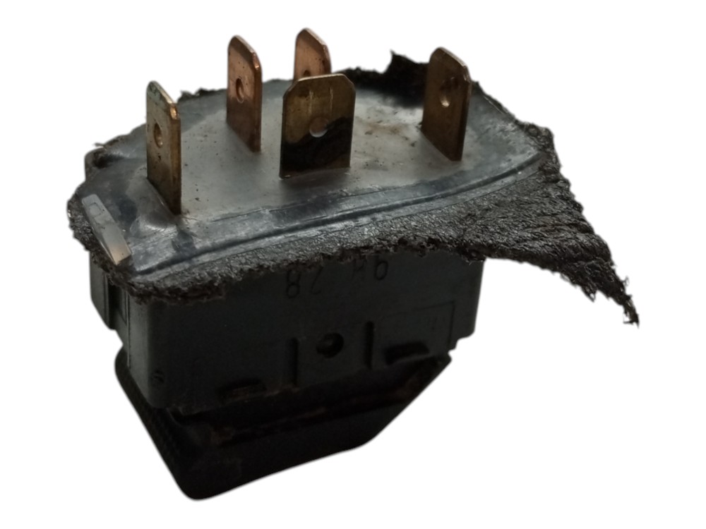 Botao Vidro Eletrico Audi A4 98 99 2001 Dianteiro Direito 4