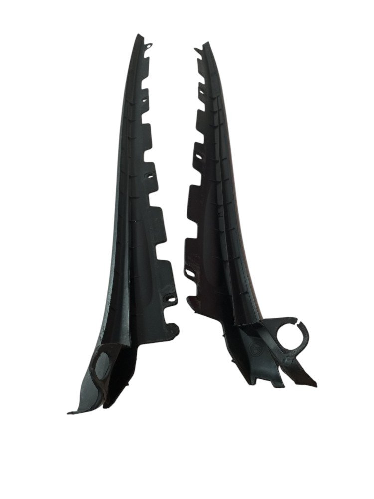 Moldura Friso Parabrisa Palio Fire 2001 2002 2003 2004 Par Preto 2