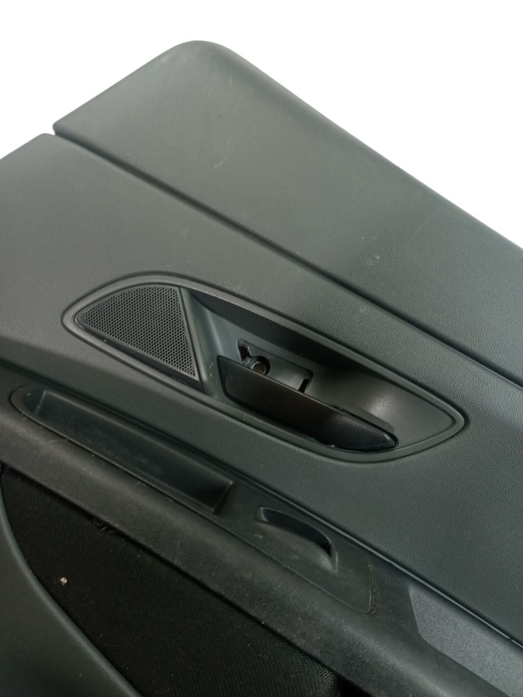 Forro porta Fiat Punto 2008 2010 dianteiro esquerdo usado 3