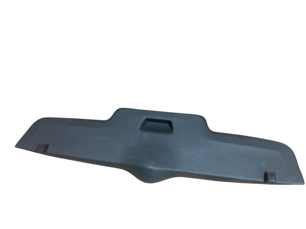 Moldura Tampa Traseira Citroen C3 C4 1.4 2002 2008 2010 2012 Preto 1