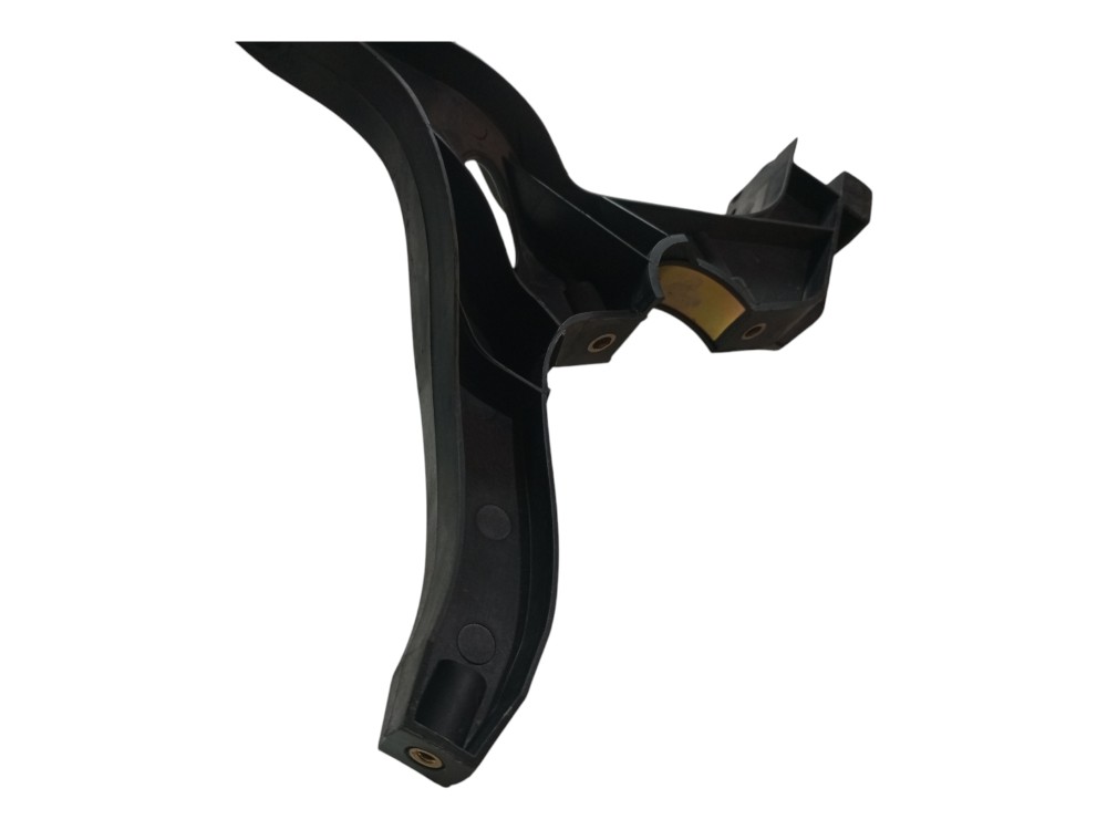 Suporte Fixacao Parachoque Ford Mondeo 97 98 99 Esquerdo 4