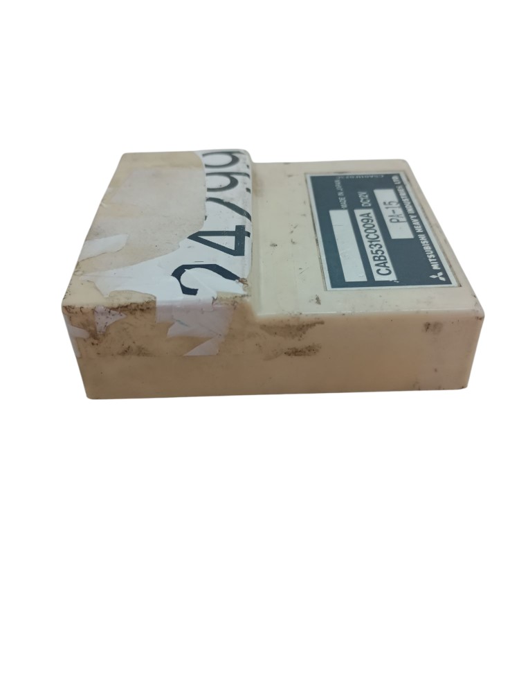 Modulo central controle Pajero 99 2000 2001  2004 usado 3