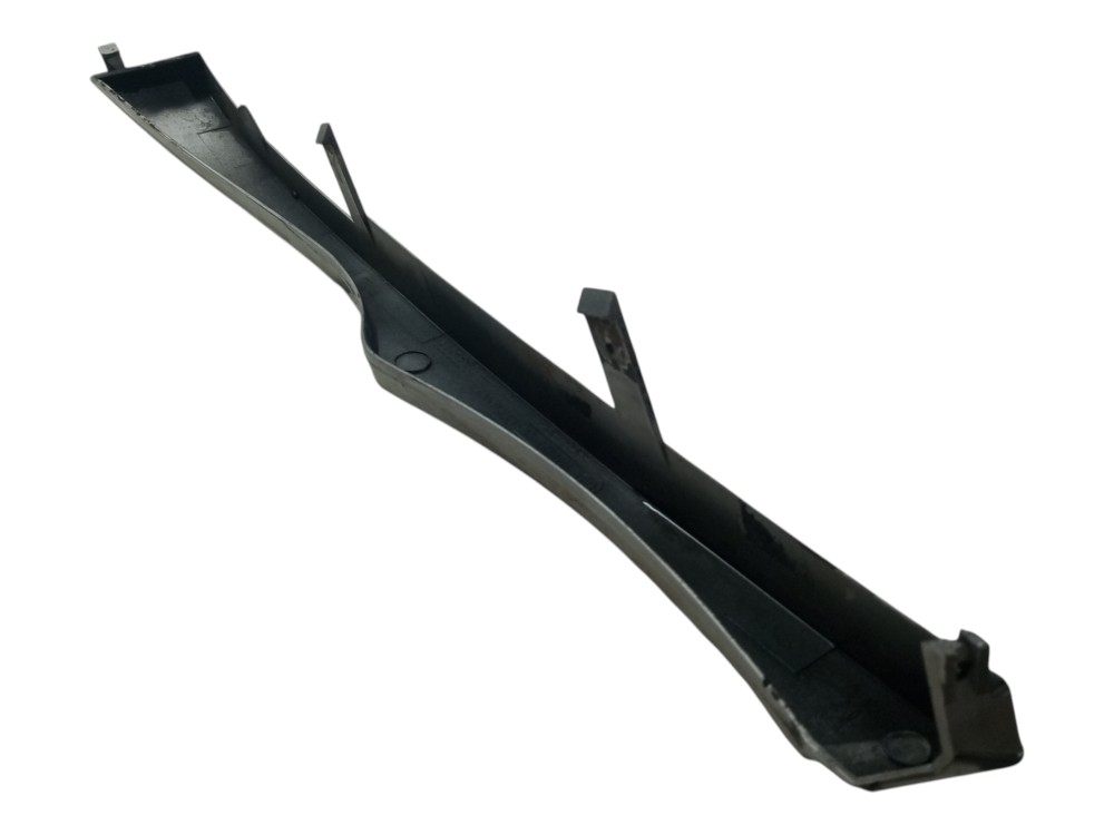 Moldura farol inferior Bmw ie46 99 2000 2009 direito usado 3