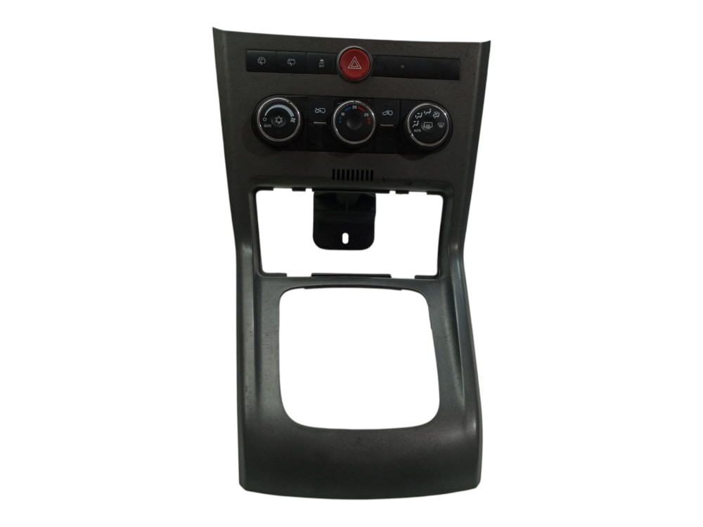 Moldura Comando Ar Condicionado Captiva 2008 2010 Usado 1