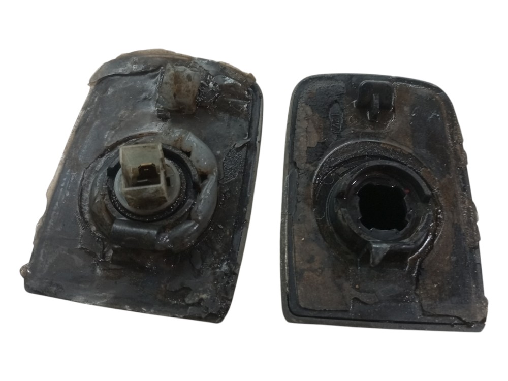 Par Lanterna Luz Placa Nissan Frontier 2008 2010 2013 Usado 5