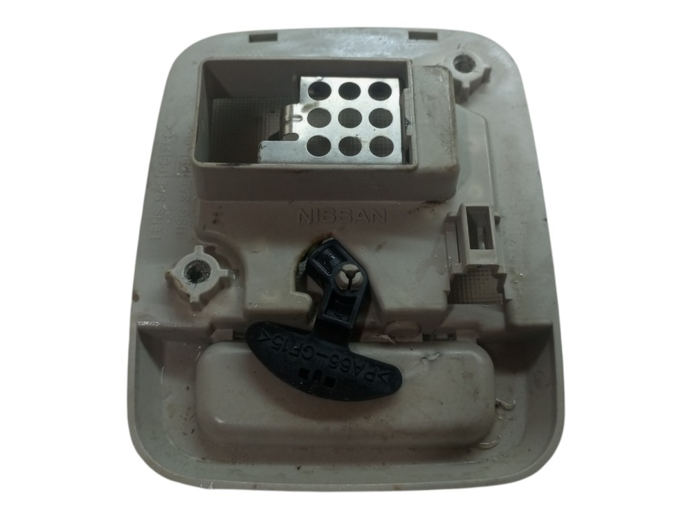 Luz Cortesia Nissan Sentra 2.0 2007 2010 2012 2013 5