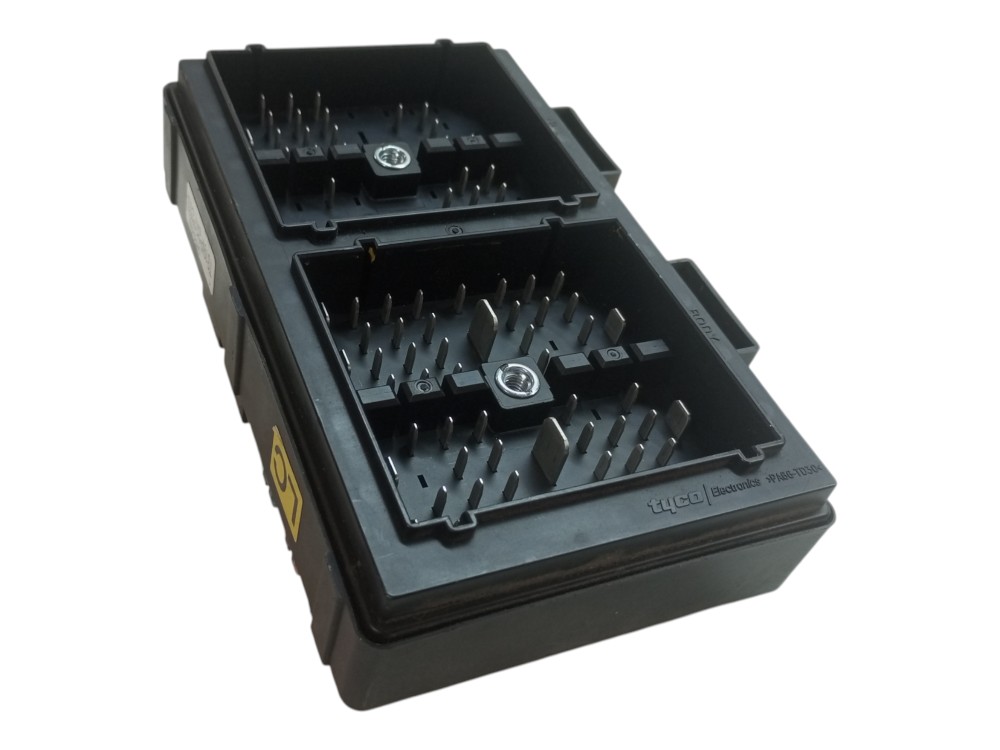 Caixa Fusivel Captiva 3.6 V6 2008 2010 2012 Usada Chevrolet 2