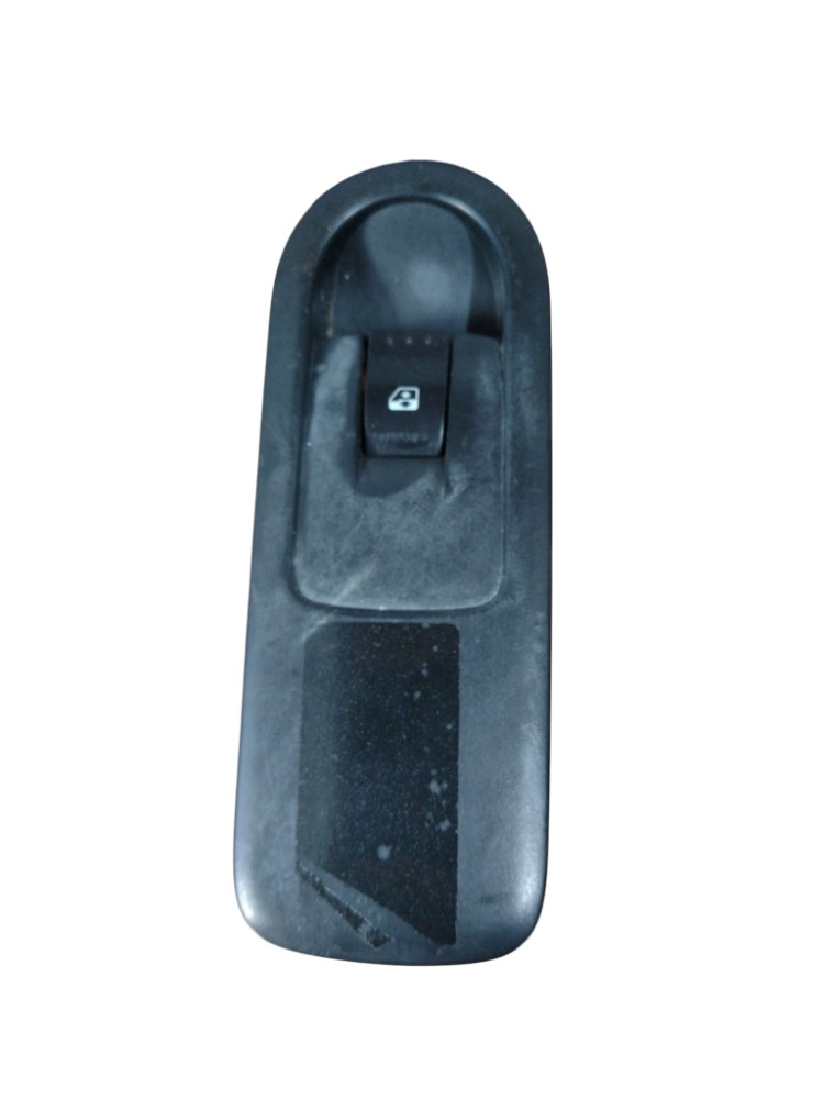 Botao Vidro Dianteiro Renault Sandero 2008 2011 2013 Direito