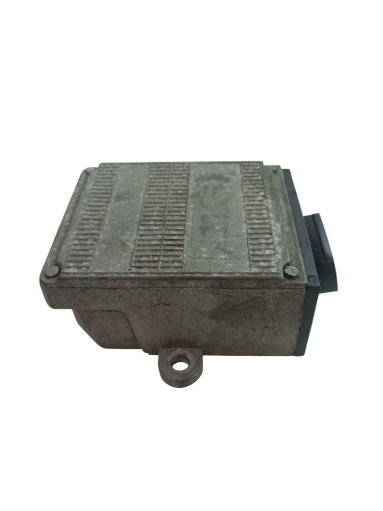 Modulo Central Ignicao Volkswagen Santana Gol 82 88 94 4