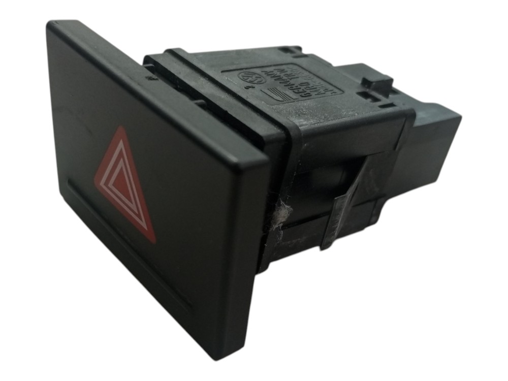 Botao Pisca Alerta Volkswagen Touareg 2005 2015 Usado 3