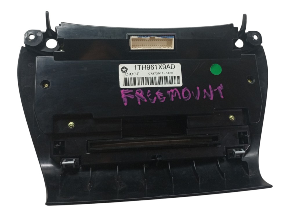 Comando Ar Condicionado Radio Fiat Freemont 2011 2016 Usado 4