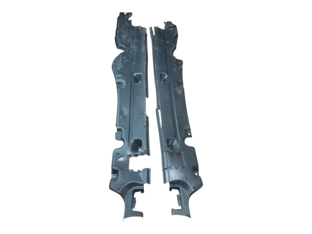 Protetor Lateral Chassi Volkswagen Touareg V8 2005 2015 Par 1