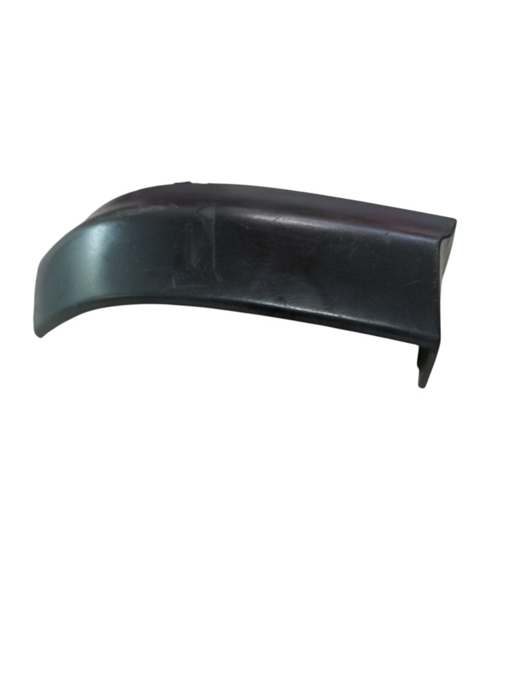 Moldura Lanterna Inferior Traseiro Zafira 2001 2012 Direito Preto 2