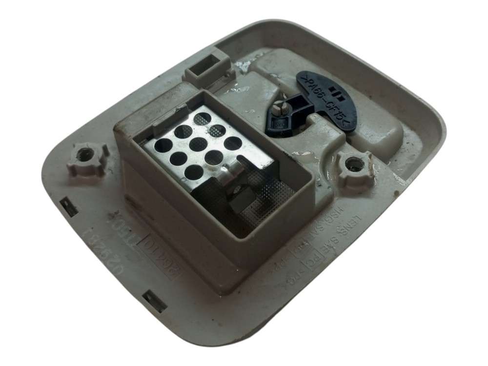 Luz Cortesia Nissan Sentra 2.0 2007 2010 2012 2013 6