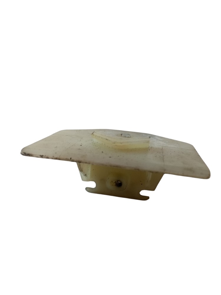 Suporte Macaneta Porta Traseira Peugeot 308 2011 2015 Esquer Amarelo Traseira 4