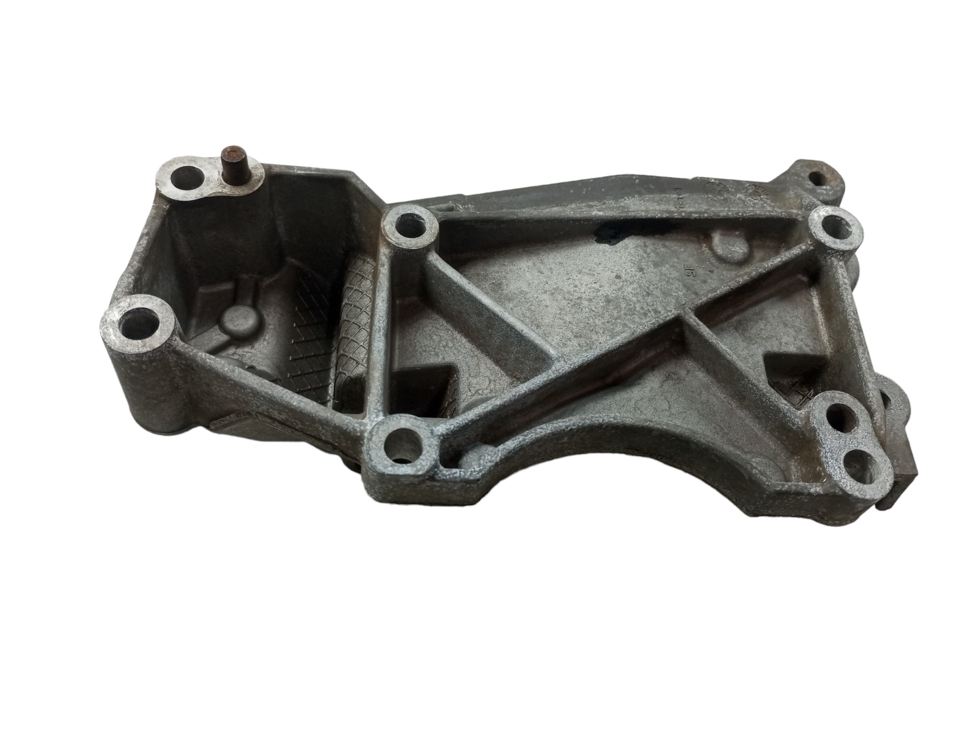 Suporte Alternador Peugeot 307 Citroen C4 2008 2009 2010 2.0 3