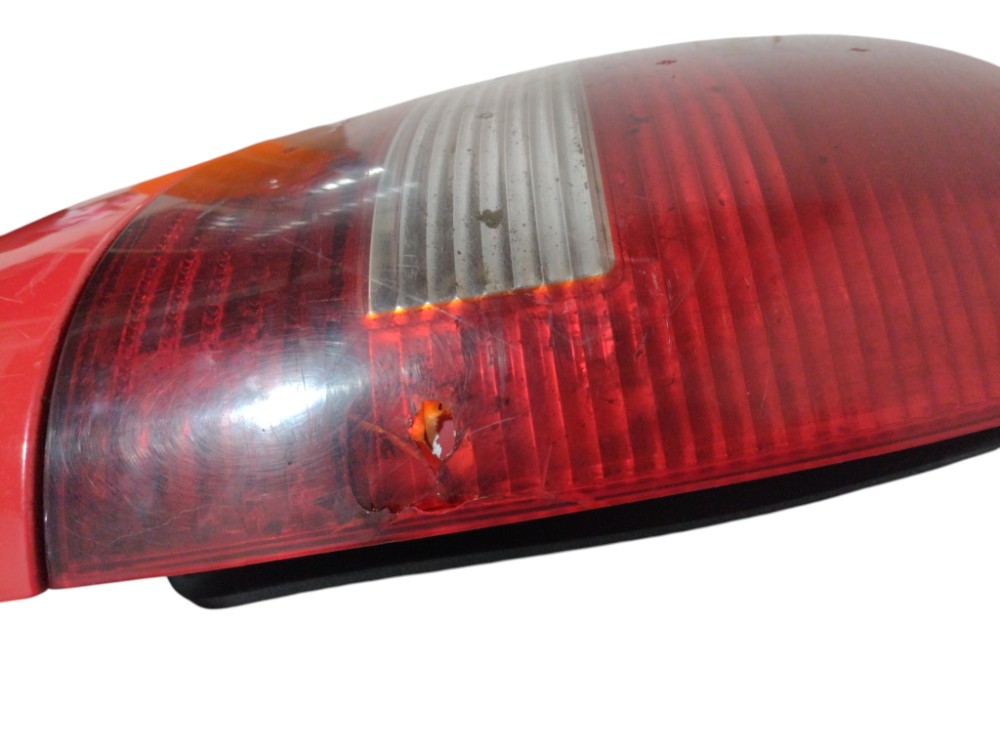 Lanterna Gol G3 99 2001 2004 Direito Volkswagen Com Detalhe Direito/passageiro Vermelha 3