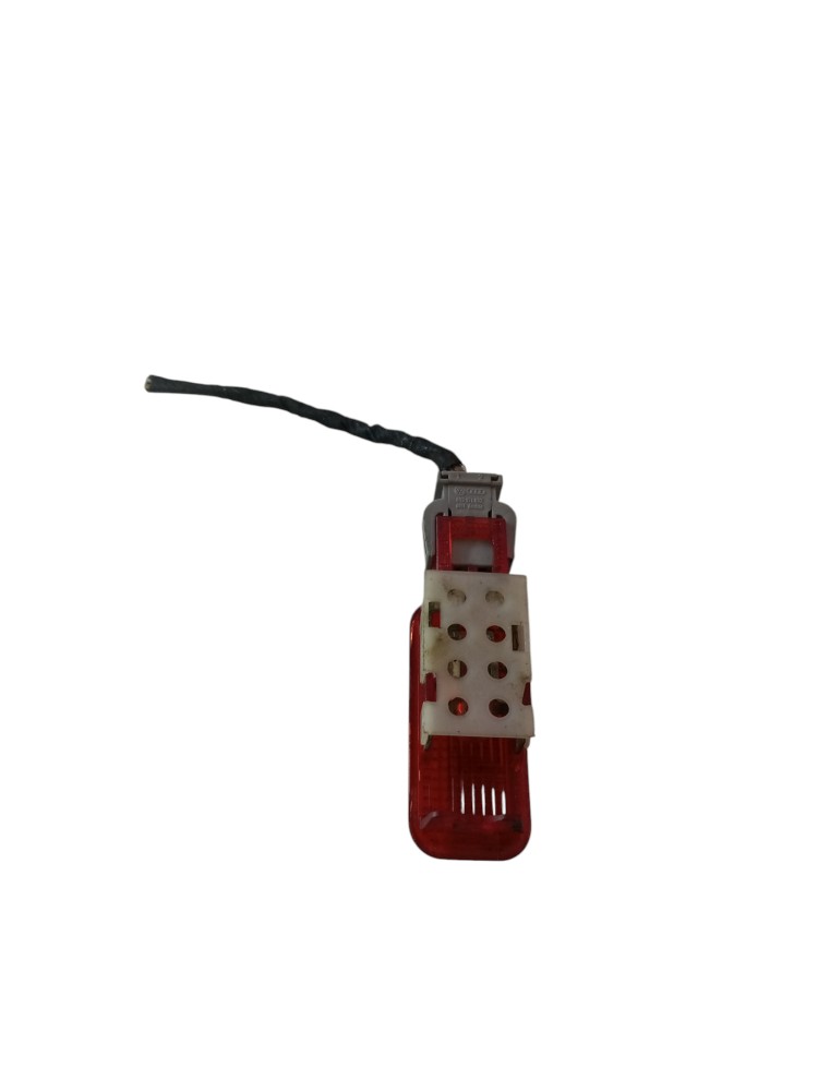 Luz Interna Cortesia Porta Malas Audi A4 2012 2013 2014 2015 Vermelho 3