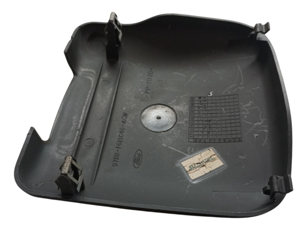 Moldura Acabamento Bagagito Ford Mondeo 96 97 98 99 2000 4