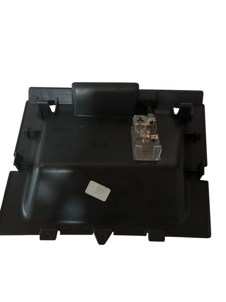 Luz Porta Luvas Oroch 2024 2025 Moldura Inferior 3