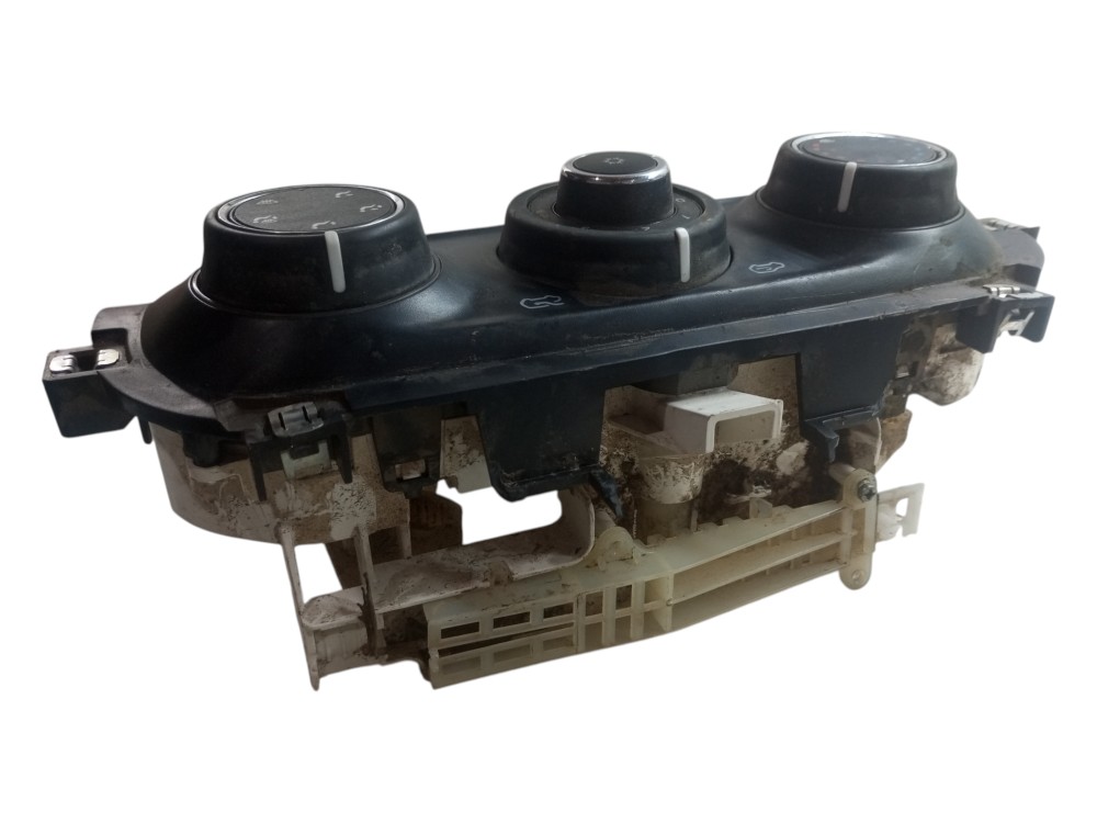 Comando Ar Condicionado Fiat Argo 2018 2020 2023 Usado 4