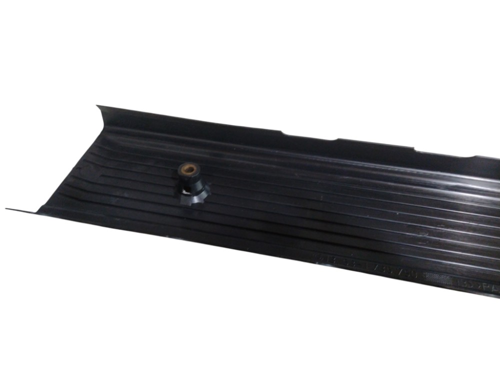Tampa Valvula Bmw X3 3.0 2004 2005 2006 2007 Capa Motor 6cc Preto 7