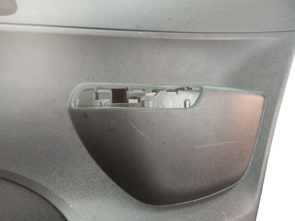 Forro porta dianteiro direita Renault kwid 2017 a 2022 usado 4