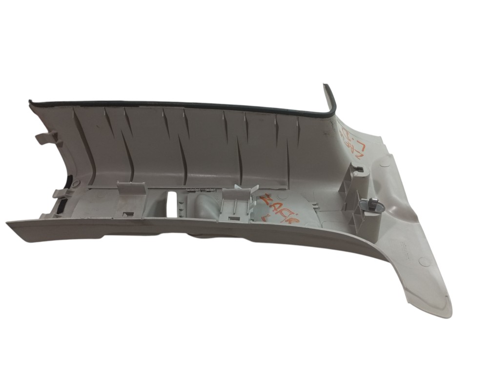 Moldura Coluna Central Zafira 2001 2007 2012 Direito Usado 4