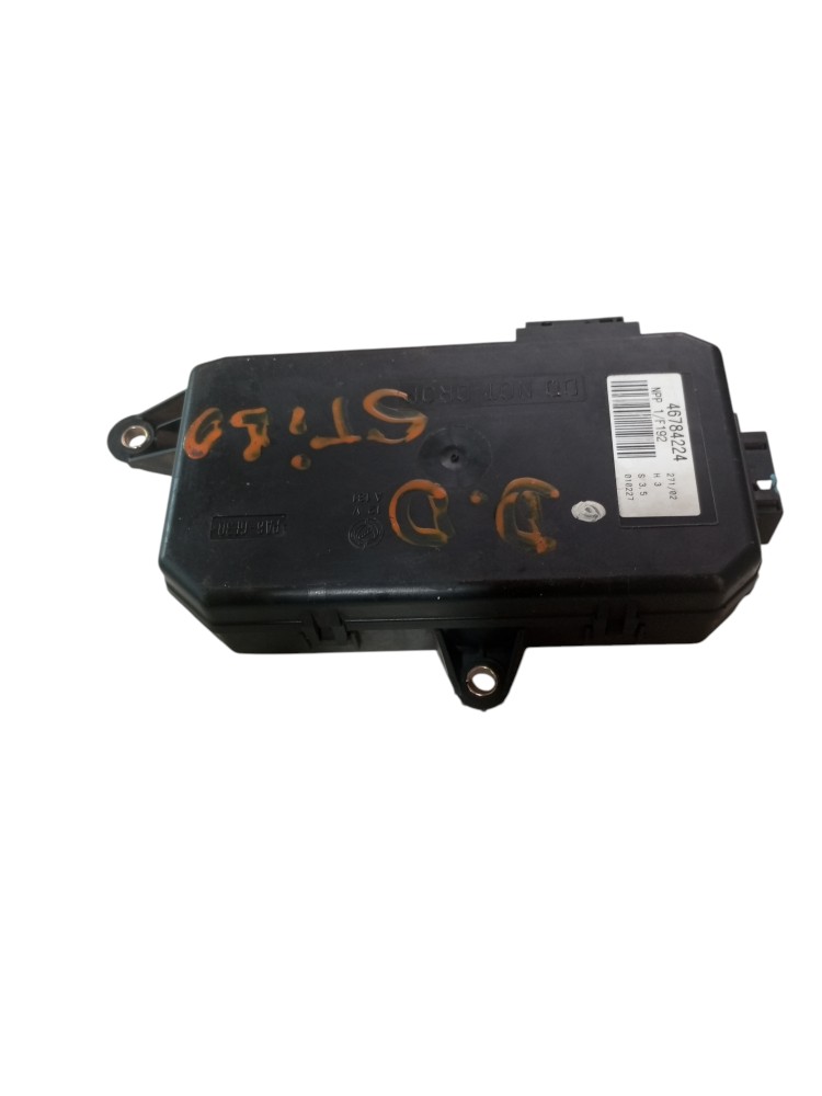 Modulo Conforto Dianteiro Fiat Stilo 2003 2005 2008 Direito