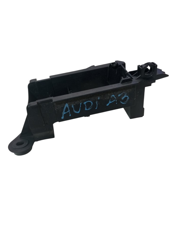 Suporte Caixa Fusivel A3 Sportback 2005 2008 2012 2014 Usado 3
