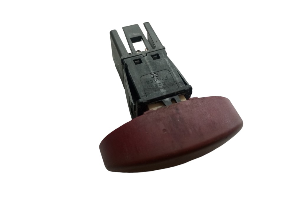 Botao Pisca Alerta Peugeot 206 2001 2002 2003 2004 2006 Vermelho 4