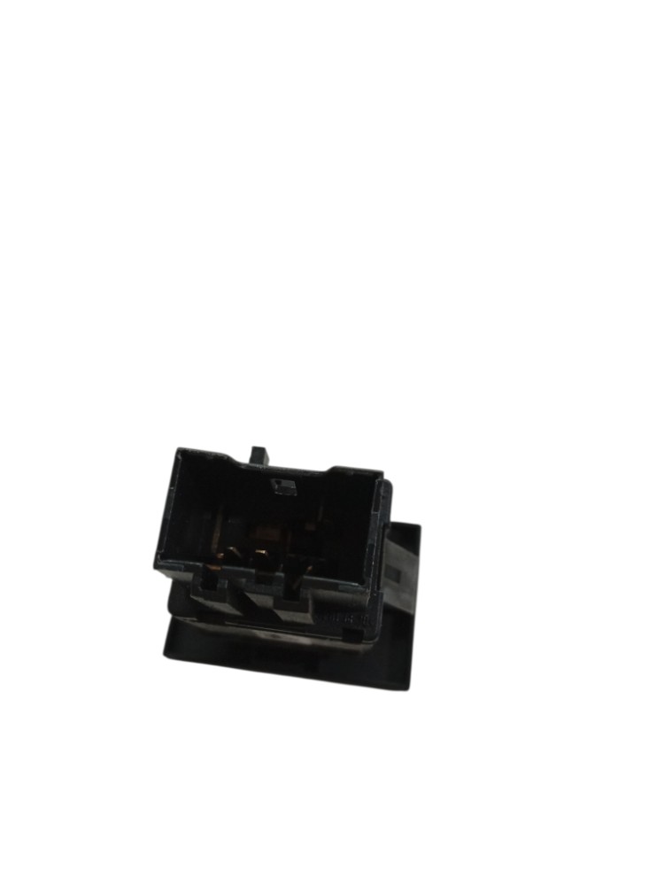 Botao Pisca Alerta Volkswagen Touareg 2005 2010 2015 Preto 3