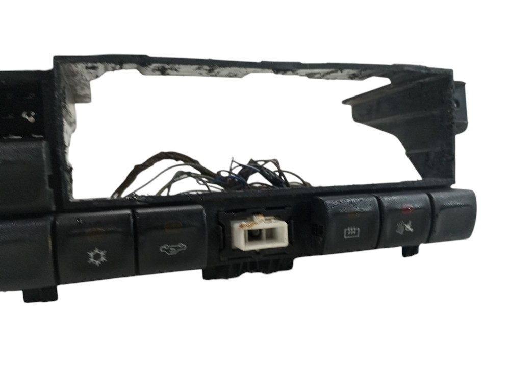Moldura Central Botao Vectra 97 2000 2001 2002 2005 Usado 2