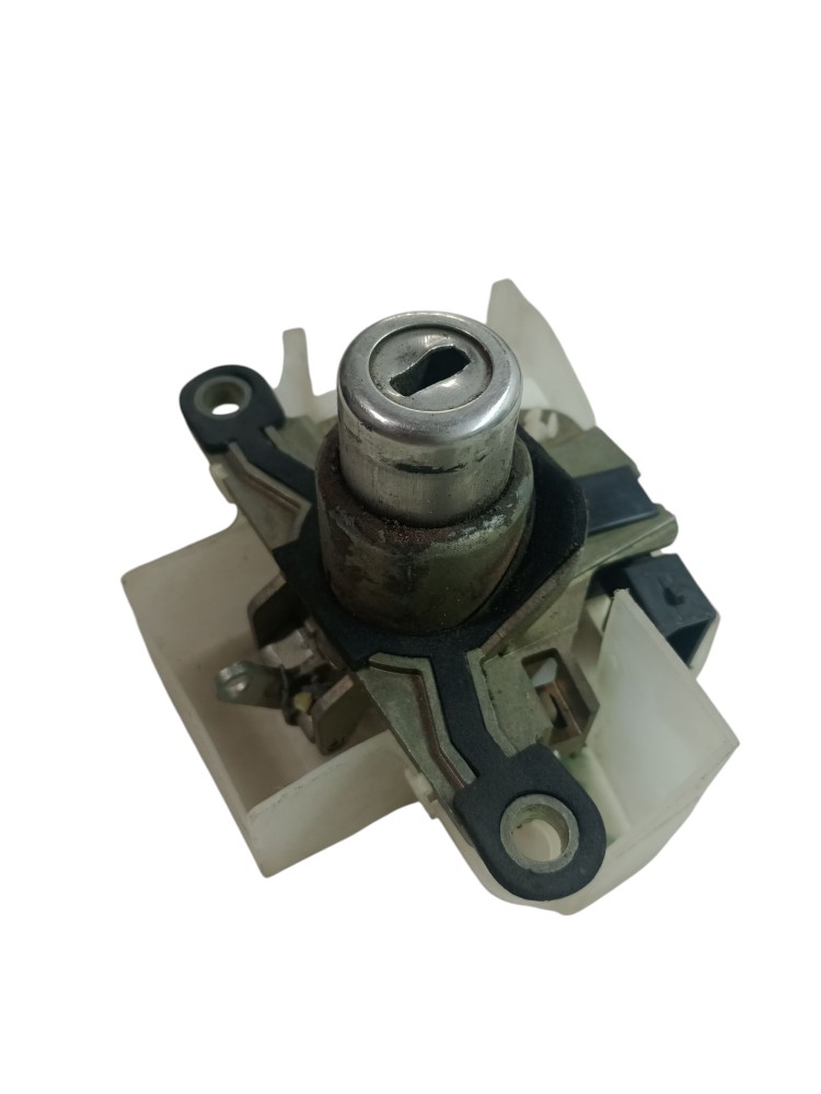 Trava Miolo Tampa Traseira Audi A4 99 2004 Volkswagen Golf 4