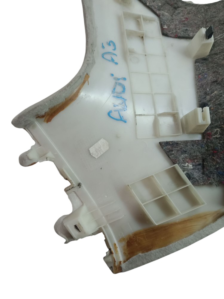Acabamento Coluna Audi A3 2007 2012 Traseira Esquerda Usado 2