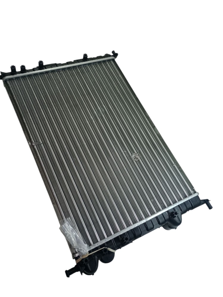 Radiador Valeo Fiat Palio Strada Siena Idea Fire 2002 2016 6
