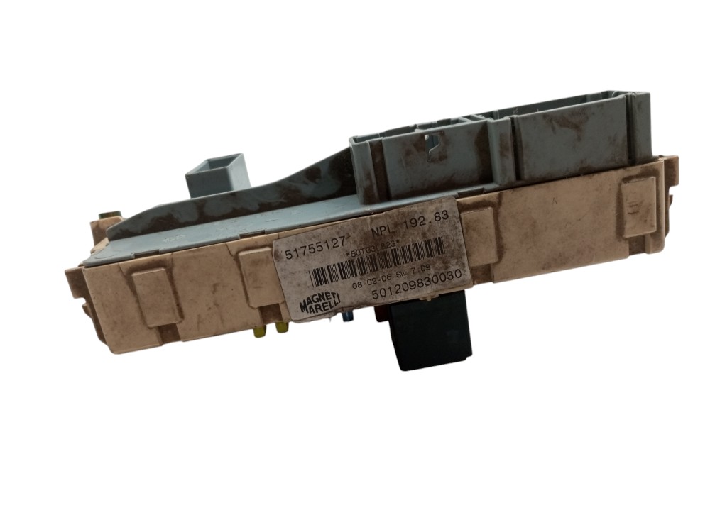 Caixa Fusiveis Fiat Stilo 2003 2004 2005 2006 2008 1.8 6