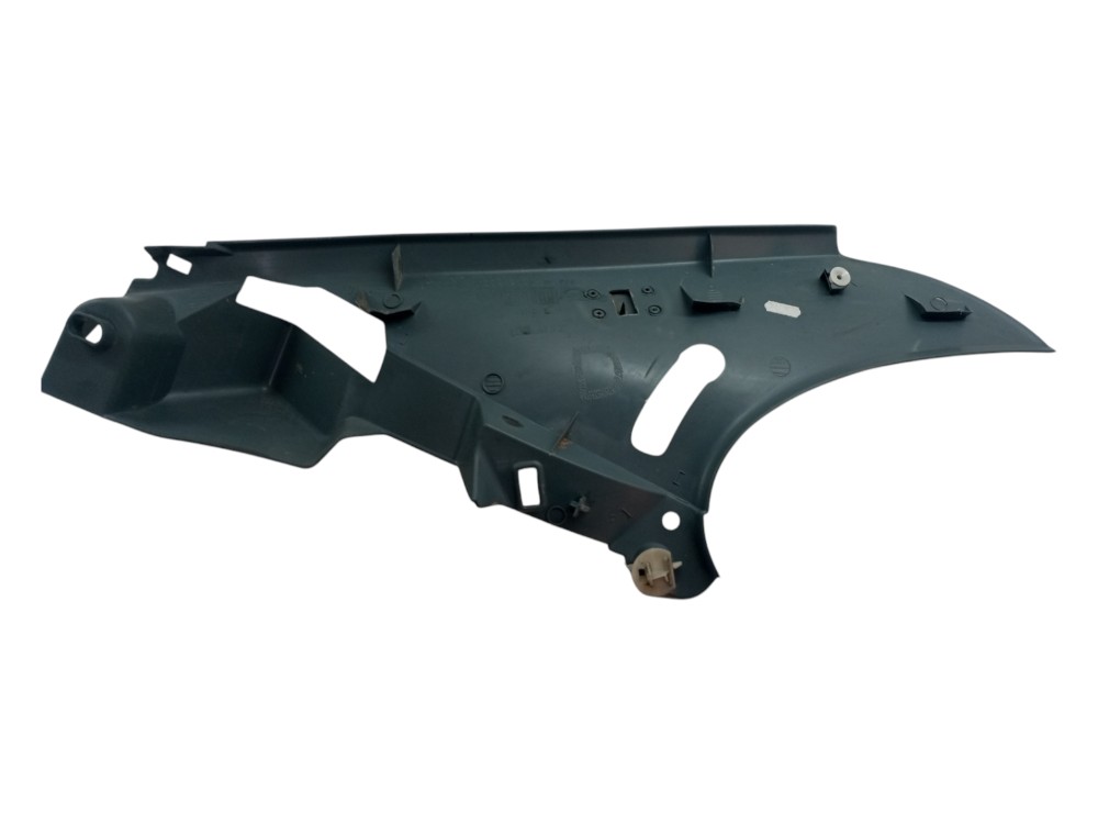 Coluna Moldura Porta Malas Megane 99 2005 Direito 4