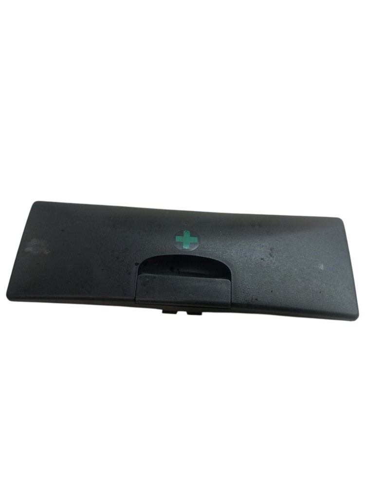Tampa Maleta Primeiros Socorros Bmw 330i 99 2002 2004 2006