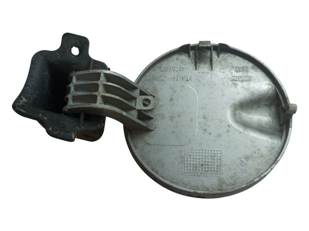 Portinhola Tanque Combustivel Fiat Doblo 2002 2005 2010 Prata 5