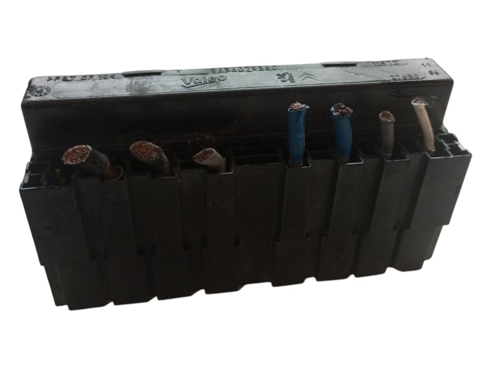 Caixa Rele Peugeot 407 2005 2006 2007 2008 2009 2010 4
