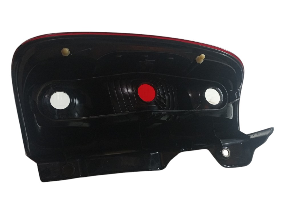 Lanterna Fiat Uno Vivace 2014 2015 2017 Traseira Direita  Direito/passageiro 6