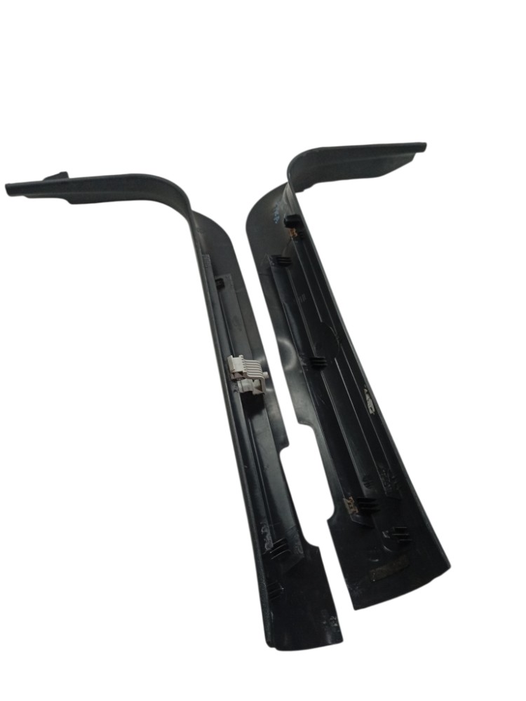 Par Soleira Porta Dianteira Fiat Stilo 2003 2005 2010 2011 Preto 2
